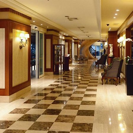 Gran Estanplaza Berrini Hotel São Paulo Luaran gambar Interior of the hotel